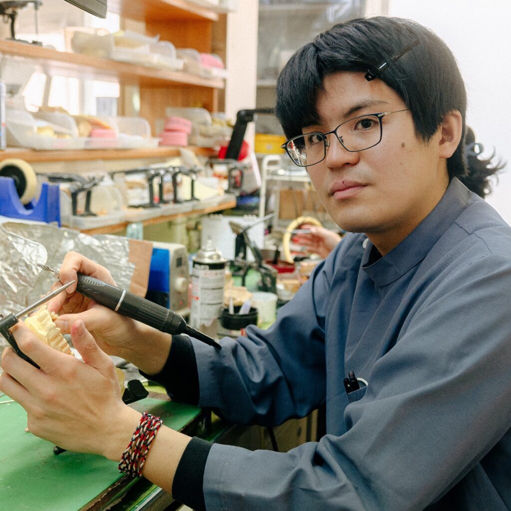 歯科技工士